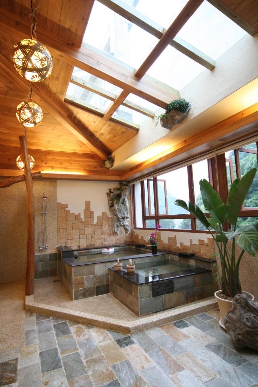 Chief Villa Hot Spring Resort Renai Buitenkant foto